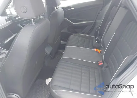 2024 Volkswagen Jetta 1.5T Sport z USA, uszkodzony, nr VIN 3VWBM7BU3RM084618